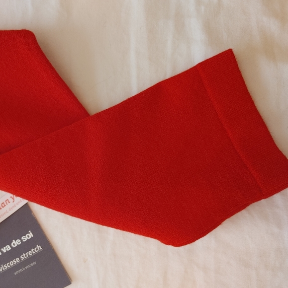 ça va de soi red crew neck top - Picture 4 of 4